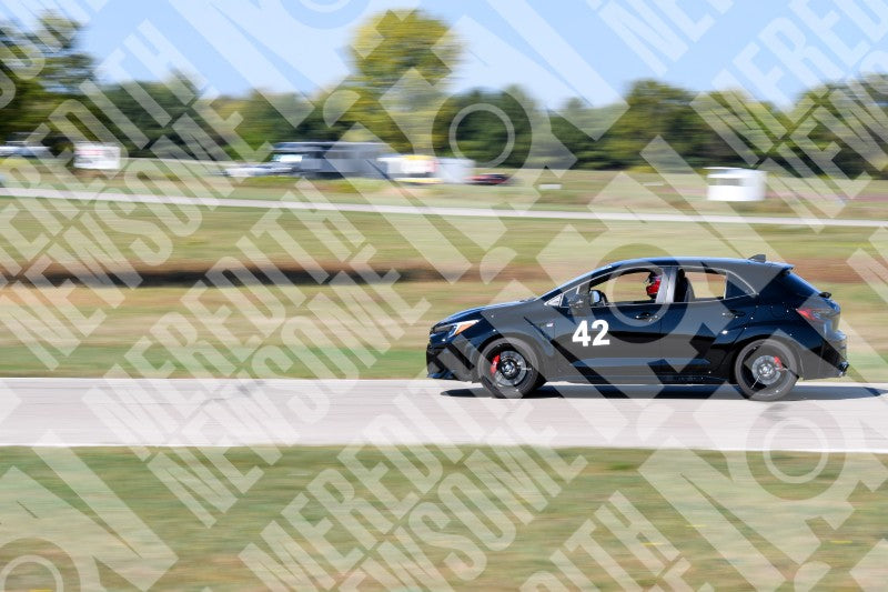 NASA-GINGERMAN09 2025-10-03 8247