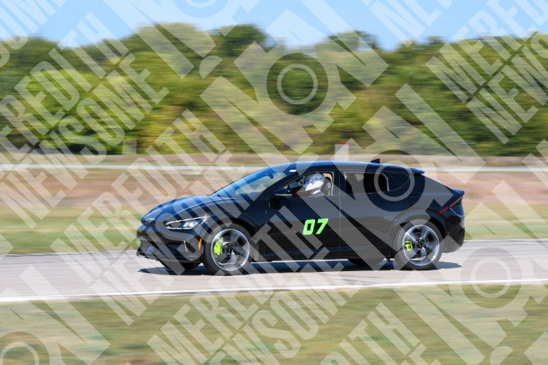 NASA-GINGERMAN09 2025-10-03 8251